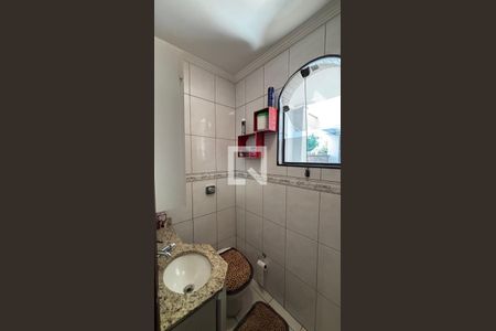 Lavabo de casa à venda com 4 quartos, 118m² em Parque Capuava, Santo André