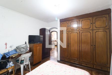 Casa à venda com 3 quartos, 400m² em Vila Leonor, São Paulo