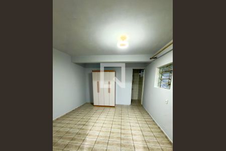 Quarto de casa à venda com 3 quartos, 315m² em Vila Vitória, Santo André