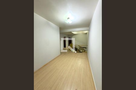 Quarto de casa à venda com 3 quartos, 315m² em Vila Vitória, Santo André