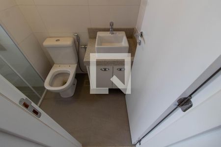 BANHEIRO DA SUITE 1 de apartamento para alugar com 2 quartos, 86m² em Jardim Proença, Campinas
