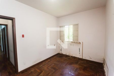 quarto 1  de casa de condomínio à venda com 3 quartos, 249m² em Residencial Sul, Nova Lima