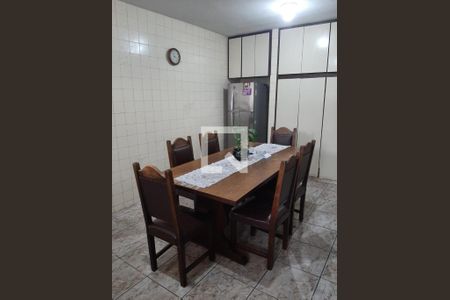 Foto 05 de casa à venda com 2 quartos, 209m² em Vila Rio Branco, Jundiaí