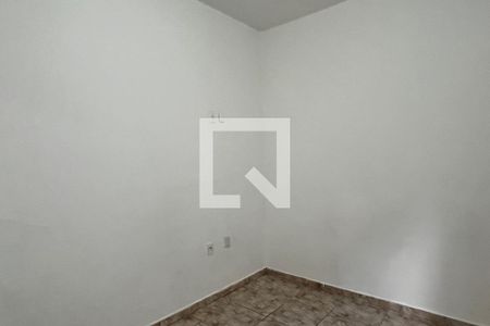 Quarto de casa para alugar com 2 quartos, 70m² em Macuco, Santos