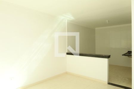 Casa de Condomínio para alugar com 2 quartos, 68m² em Itaquera, São Paulo