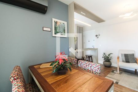 Sala  de apartamento à venda com 2 quartos, 67m² em Vila Gomes Cardim, São Paulo