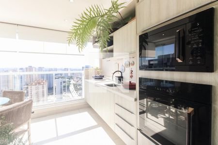 Varanda  de apartamento à venda com 2 quartos, 67m² em Vila Gomes Cardim, São Paulo