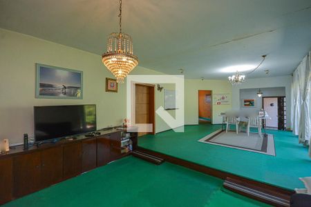 Sala de casa à venda com 4 quartos, 300m² em Rio Bonito, São Paulo