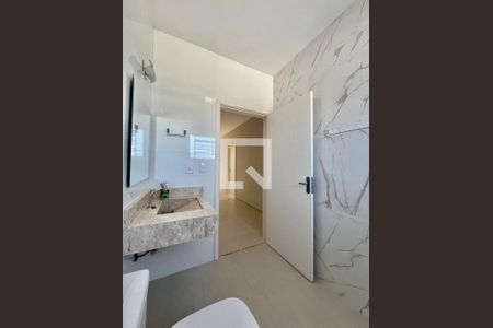 Banheiro de casa à venda com 4 quartos, 190m² em Jardim Leonor, Campinas