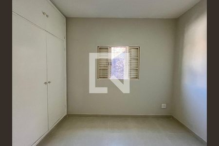 Quarto 1 de casa à venda com 4 quartos, 190m² em Jardim Leonor, Campinas