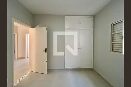 Quarto 1 de casa à venda com 4 quartos, 190m² em Jardim Leonor, Campinas