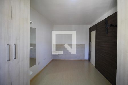 Quarto 1 de casa para alugar com 3 quartos, 117m² em Bacacheri, Curitiba