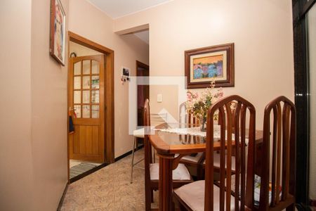 Sala 1 de casa à venda com 5 quartos, 195m² em Guará Ll Qe 44 Conj.m, Brasília