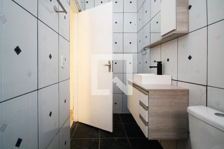 Banheiro de casa para alugar com 1 quarto, 30m² em Jardim Lina, Cotia