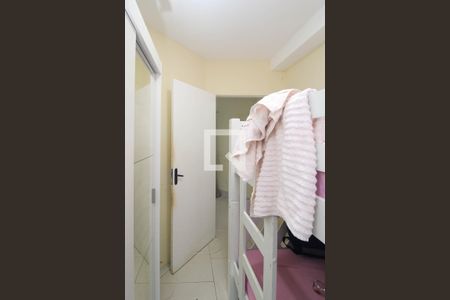 Quarto 1 de apartamento à venda com 3 quartos, 68m² em Jardim Henriqueta, Taboão da Serra