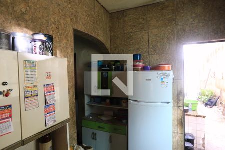 Cozinha de casa à venda com 2 quartos, 120m² em Pirajá, Belo Horizonte