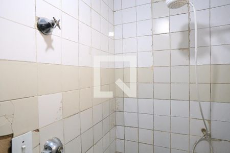 Banheiro de casa à venda com 2 quartos, 120m² em Pirajá, Belo Horizonte