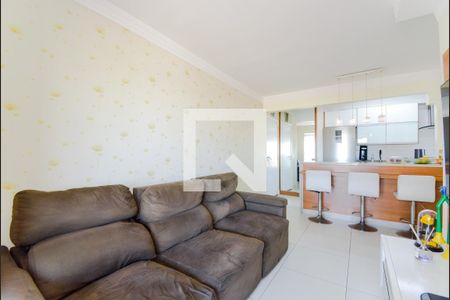 Sala de apartamento à venda com 3 quartos, 72m² em Vila Galvão, Guarulhos