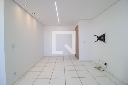 Sala de apartamento para alugar com 2 quartos, 58m² em Jardim Patricia, Uberlândia