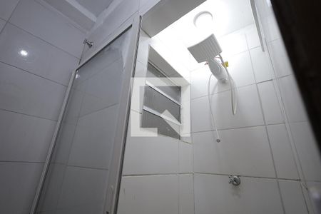 Banheiro de apartamento para alugar com 1 quarto, 35m² em Campestre, Santo André