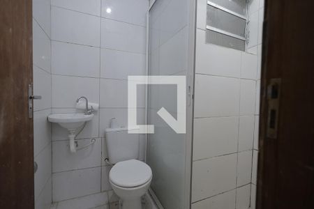 Banheiro de apartamento para alugar com 1 quarto, 35m² em Campestre, Santo André
