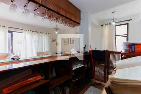 Bar de casa para alugar com 3 quartos, 320m² em Jardim Franca, São Paulo