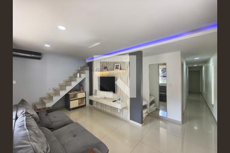 Casa de Condomínio à venda com 4 quartos, 450m² em Jacarepaguá, Rio de Janeiro