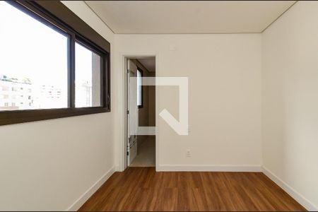Suíte 1 de apartamento à venda com 2 quartos, 70m² em Lourdes, Belo Horizonte