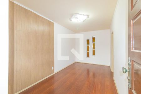 Sala de casa à venda com 2 quartos, 135m² em São Luís, Canoas