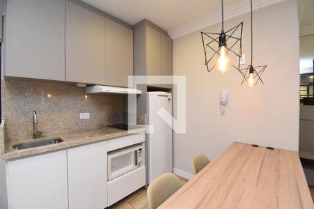 Studio de kitnet/studio para alugar com 1 quarto, 29m² em São Francisco, Curitiba