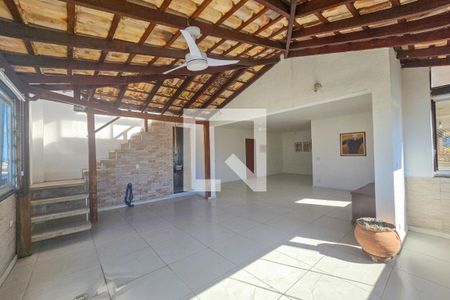 Apartamento para alugar com 3 quartos, 180m² em Parque Enseada, Guarujá