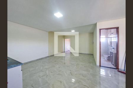 Sala/Cozinha de casa para alugar com 1 quarto, 55m² em Jardim Sandra, São Paulo