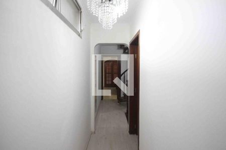 Corredor de casa de condomínio à venda com 4 quartos, 300m² em Jardim Angela (zona Leste), São Paulo