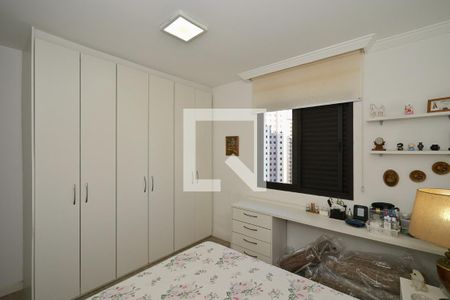 Quarto 1 de apartamento para alugar com 3 quartos, 120m² em Chácara Agrindus, Taboão da Serra