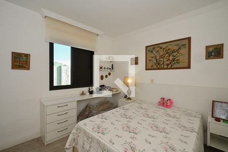 Quarto 1 de apartamento para alugar com 3 quartos, 120m² em Chácara Agrindus, Taboão da Serra