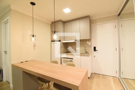 Studio de kitnet/studio para alugar com 1 quarto, 30m² em São Francisco, Curitiba