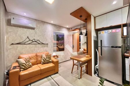 Sala  de apartamento para alugar com 1 quarto, 50m² em Copacabana, Rio de Janeiro