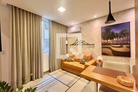 Sala  de apartamento para alugar com 1 quarto, 50m² em Copacabana, Rio de Janeiro