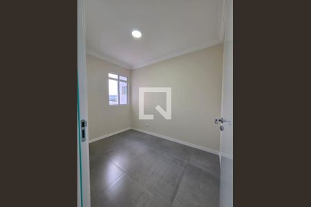 Quarto de apartamento para alugar com 3 quartos, 57m² em Iná, São José dos Pinhais