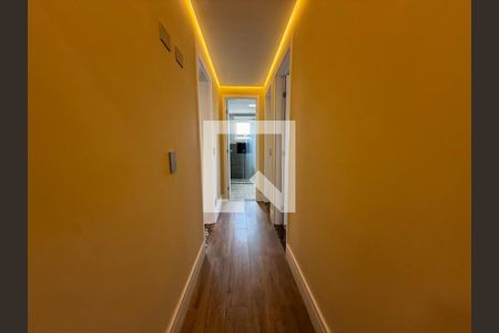 Corredor de apartamento à venda com 3 quartos, 137m² em Vila Rosalia, Guarulhos