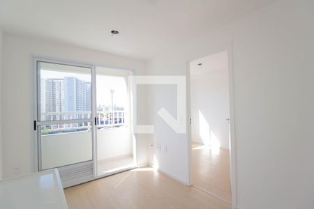 Sala/Cozinha de apartamento para alugar com 1 quarto, 25m² em Vila Arcadia, São Paulo
