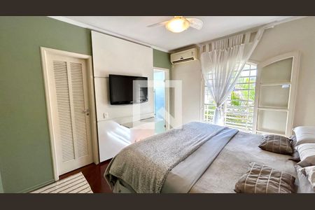 Quarto Suíte de casa à venda com 3 quartos, 190m² em Vila Augusta, Guarulhos