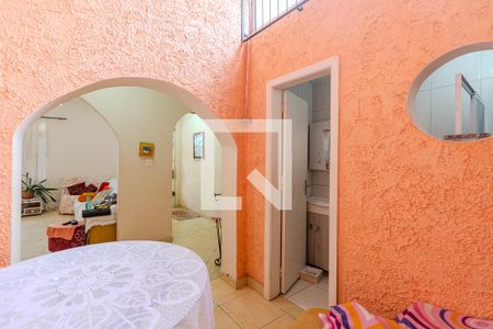 Sala de casa à venda com 3 quartos, 105m² em Menino Deus, Porto Alegre