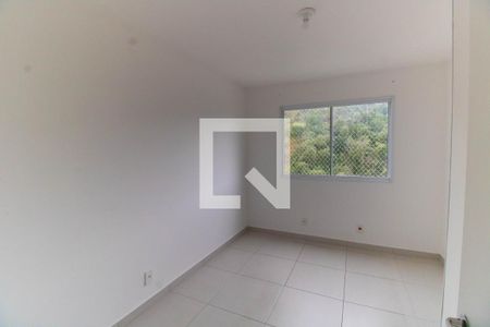 Quarto  de apartamento para alugar com 2 quartos, 60m² em Maria Paula, Niterói