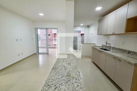 Sala de apartamento para alugar com 2 quartos, 85m² em Canto do Forte, Praia Grande