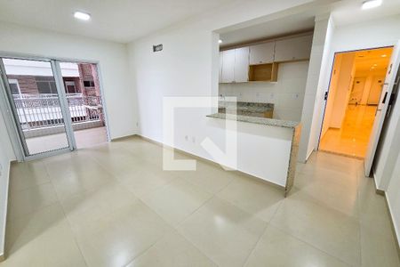 Sala de apartamento para alugar com 2 quartos, 85m² em Canto do Forte, Praia Grande