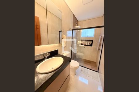 Banheiro da Suíte de casa à venda com 3 quartos, 183m² em Residencial Santa Giovana, Jundiaí