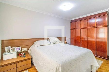 Casa à venda com 3 quartos, 235m² em Cidade São Francisco, São Paulo
