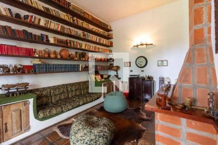 Casa à venda com 4 quartos, 580m² em Rolinópolis, São Paulo