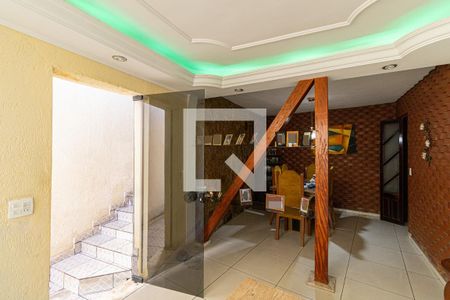 Sala de casa à venda com 3 quartos, 220m² em Parque Cruzeiro do Sul, São Paulo